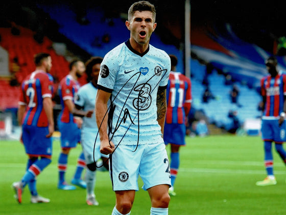 Christian Pulisic Signed 10X8 Photo Chelsea FC Genuine Signature AFTAL COA (1146