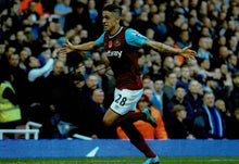  Manuel Lanzini SIGNED 12X8 Photo West Ham United F.C. AFTAL COA (1547)
