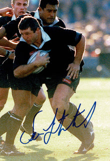  Sean Fitzpatrick Signed 12X8 Photo ALL BLACKS NEW ZEALAND AFTAL COA (2106)