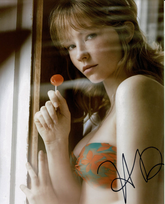 Haley Bennett SIGNED 10X8 Photo Genuine Signature AFTAL COA (5554
