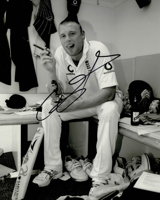 Andrew Flintoff Signed 10X8 Photo Ashes 2005 Genuine Signature AFTAL COA (2515)