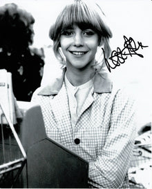  Leslie Ash SIGNED 10X8 PHOTO Quadrophenia Genuine AFTAL COA (7350)
