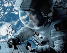  George Clooney Signed 10X8 Photo George Clooney Genuine Autograph AFTAL COA 7364