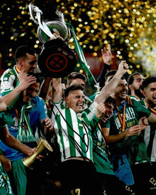  Joaquin Signed 10X8 Photo Real Betis Genuine Autograph AFTAL COA (1137)