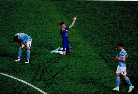 Christian Pulisic Signed 12X8 Photo Chelsea FC Genuine Signature AFTAL COA (1433