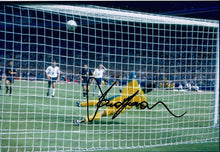  DAVID SEAMAN Signed 12X8 Photo ENGLAND EURO 96 Penalty Save AFTAL COA (9145)