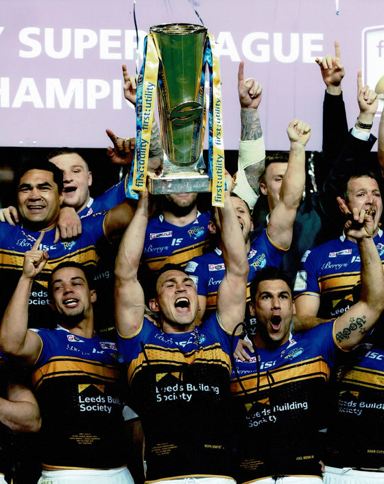 Kevin Sinfield SIGNED 10X8 Photo Leeds Rhinos Genuine Autograph AFTAL COA (2315)