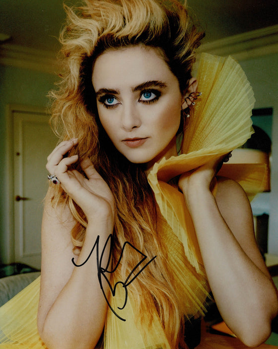 Kathryn Newton SIGNED 10X8 Photo Sexy Image AFTAL COA (5172)