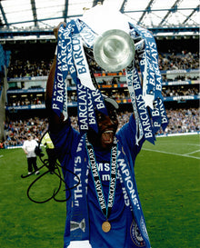 Michael Essien Signed 10X8 Chelsea F.C. Photo AFTAL COA (1181)