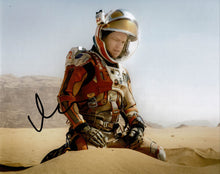  MATT DAMON SIGNED 10X8 PHOTO The Martian Genuine Signature AFTAL COA (7319)
