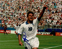  Roberto Baggio Signed 10X8 Italy ITALIA 94 Genuine Signature AFTAL COA (1166)