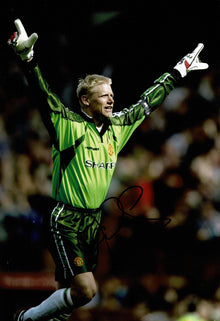  Peter Schmeichel Signed 12X8 Photo Manchester United GENUINE AFTAL COA (1563)