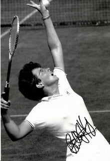  Billie Jean King Signed 12X8 Photo Genuine Autograph AFTAL COA (D)