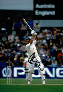  Ian Botham Signed 12X8 Photo Genuine Signature AFTAL COA (2593)