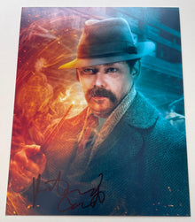  Richard Coyle SIGNED 10X8 Photo The Secrets of Dumbledore Photo AFTAL COA (7262