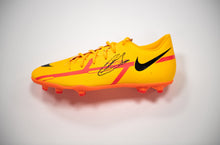  Harry Kane Signed Football Boot Bayern Munich & England AFTAL COA