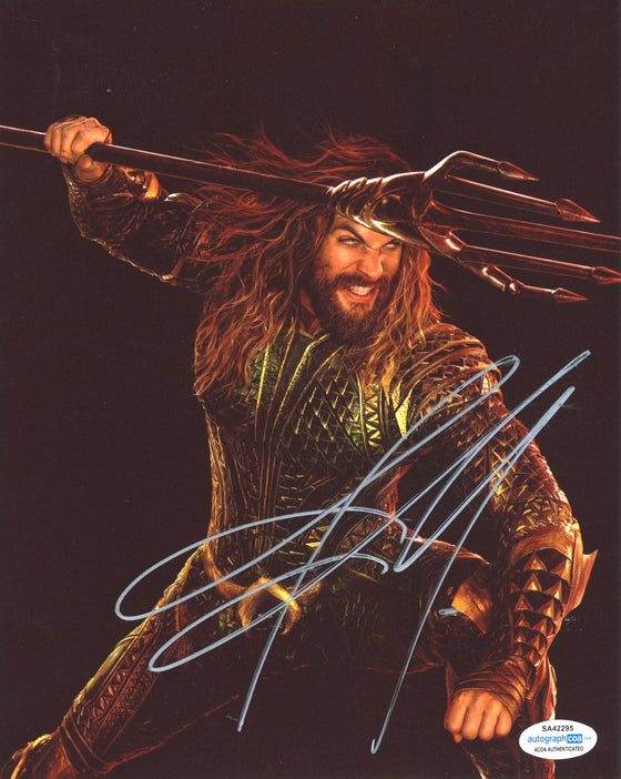 Jason Momoa SIGNED 10X8 Photo Aquaman Genuine Signature AFTAL ACOA TPA (7468)