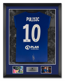  Christian Pulisic Signed & Framed Chelsea Champions League Final Shirt AFTAL COA