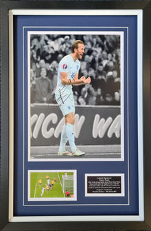  Harry Kane Signed & Framed 16X12 Photo Mount England & SPURS AFTAL COA (E)